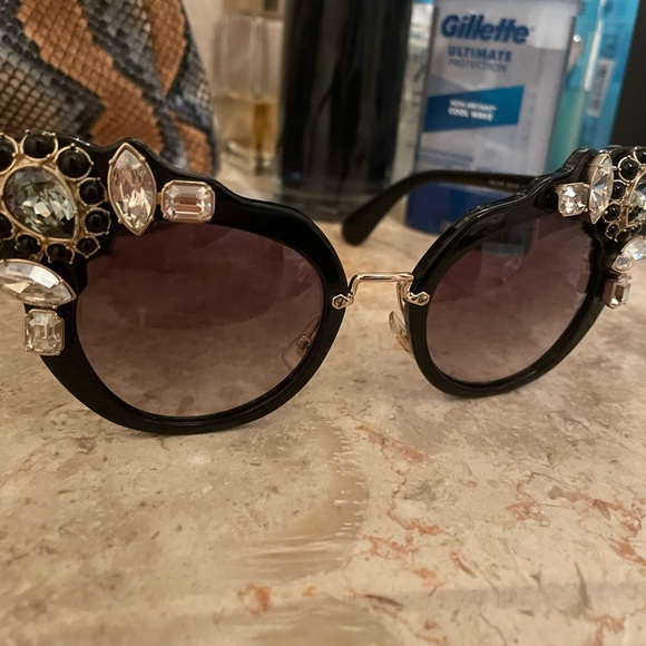 Miu miu sunglasses - Picture 1 of 4
